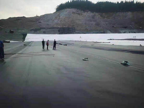貴州貴陽(yáng)垃圾填埋場(chǎng)項目采用佳路通防滲膜 貴州貴陽(yáng)垃圾填埋場(chǎng)項目采用佳路通防滲膜